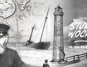 Historisches Bild mit einem Seemann, einem Leuchtturm und einer stürmischen See, überlagert von einer alten Karte und dem Text 'Sylter Sturmwoche 16. bis 25.01.2026'.