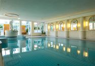 Hotel Hohe Wacht KG