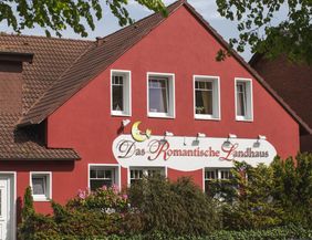 Außenansiht romantisches Landhaus Kropp